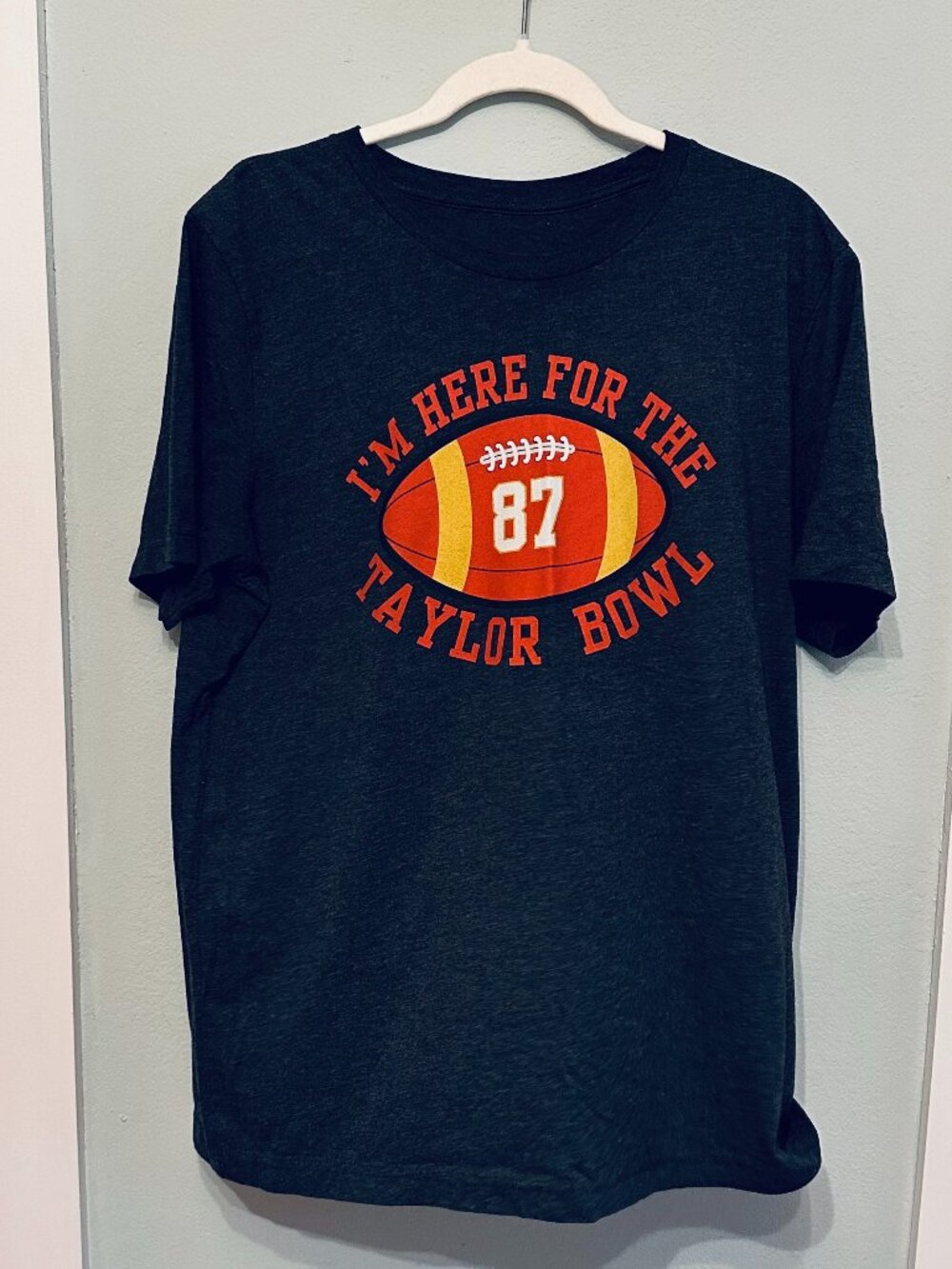 Swift Kelce Super Bowl t-shirt (L)